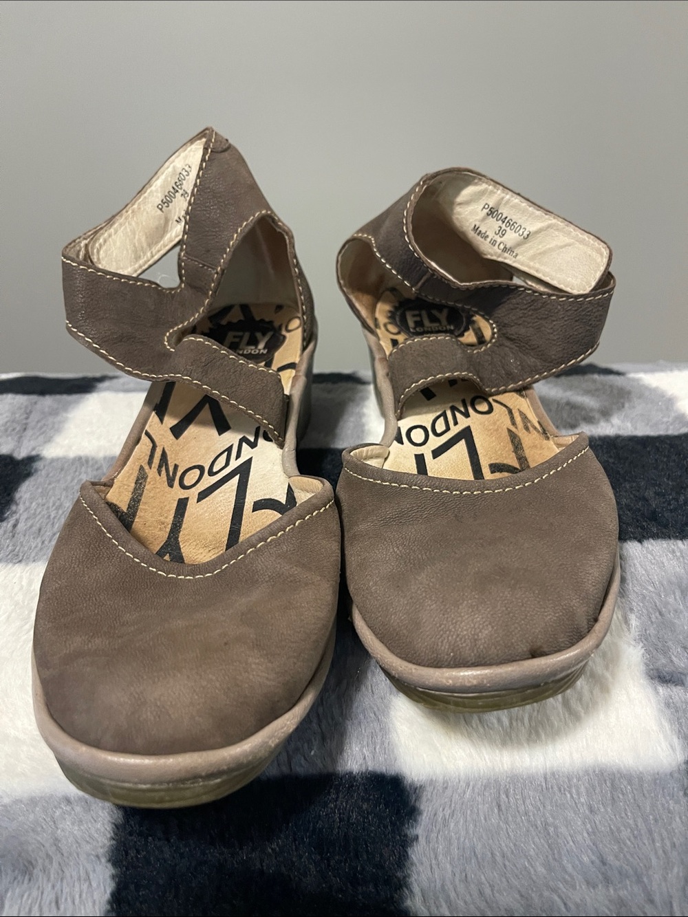 Fly London Women's Taupe Brown Ankle-Strap Flats